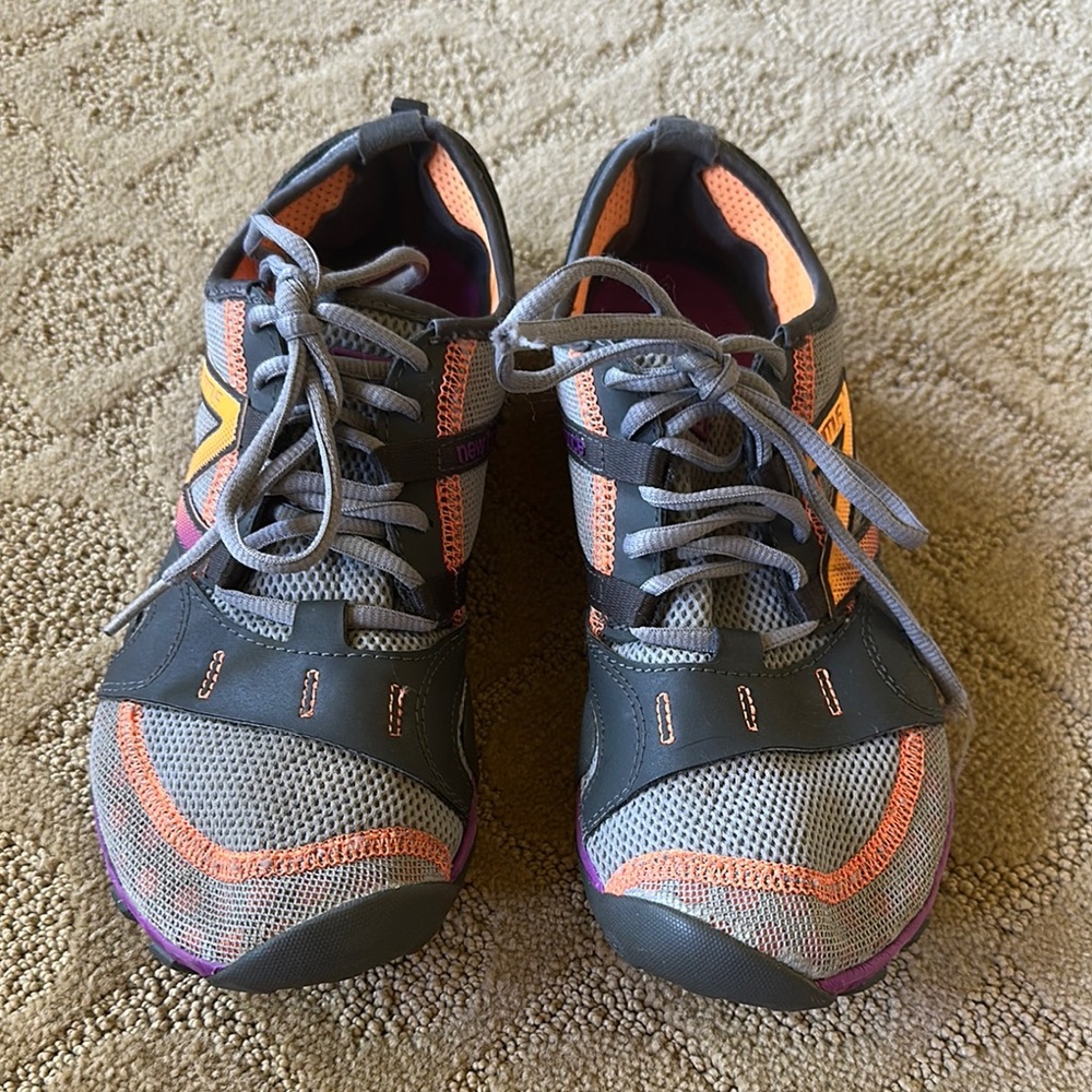 New balance Minimus women’s size 9